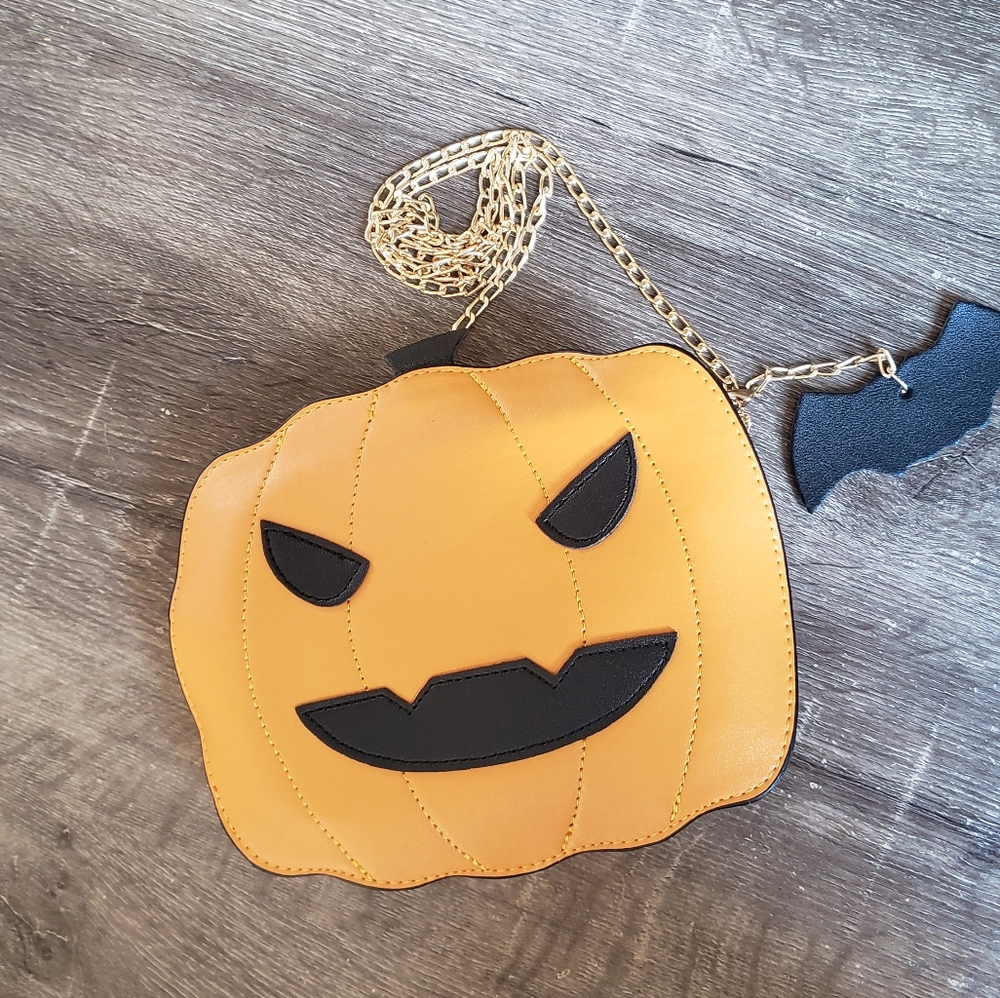 Scary Pumpkin chain strap bag